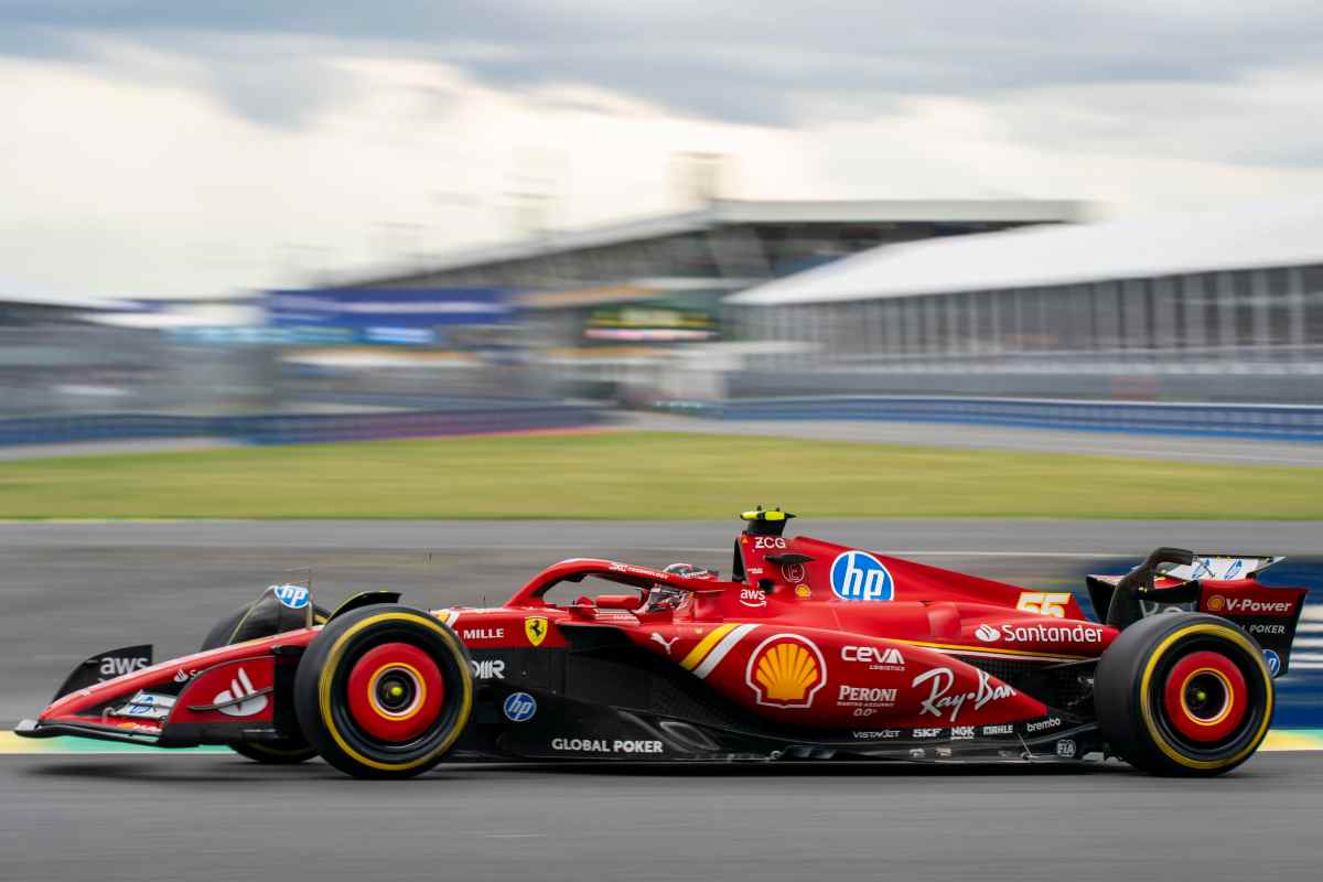 Ferrari, la rivelazione sciocca tutti: Sainz ha rischiato di morire