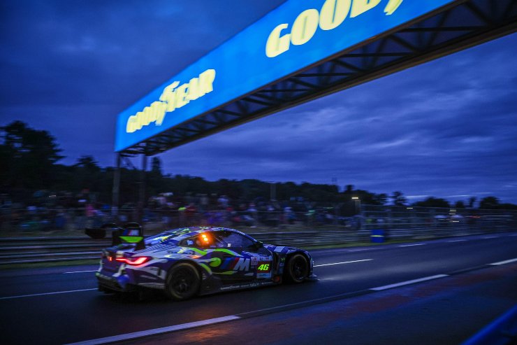 Valentino Rossi incidente Le Mans team BMW